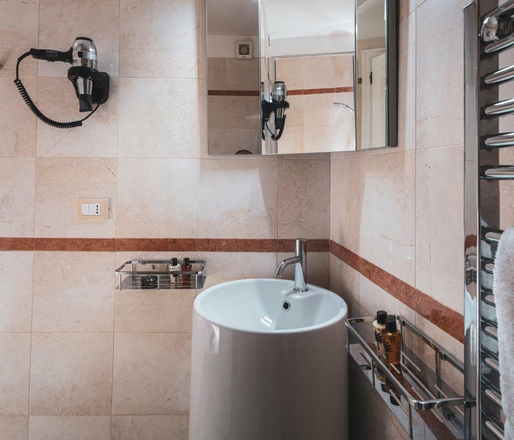 Residenza Ducato Corte Contarina البندقية المظهر الخارجي الصورة